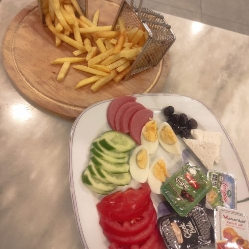 Тарелка для завтрака